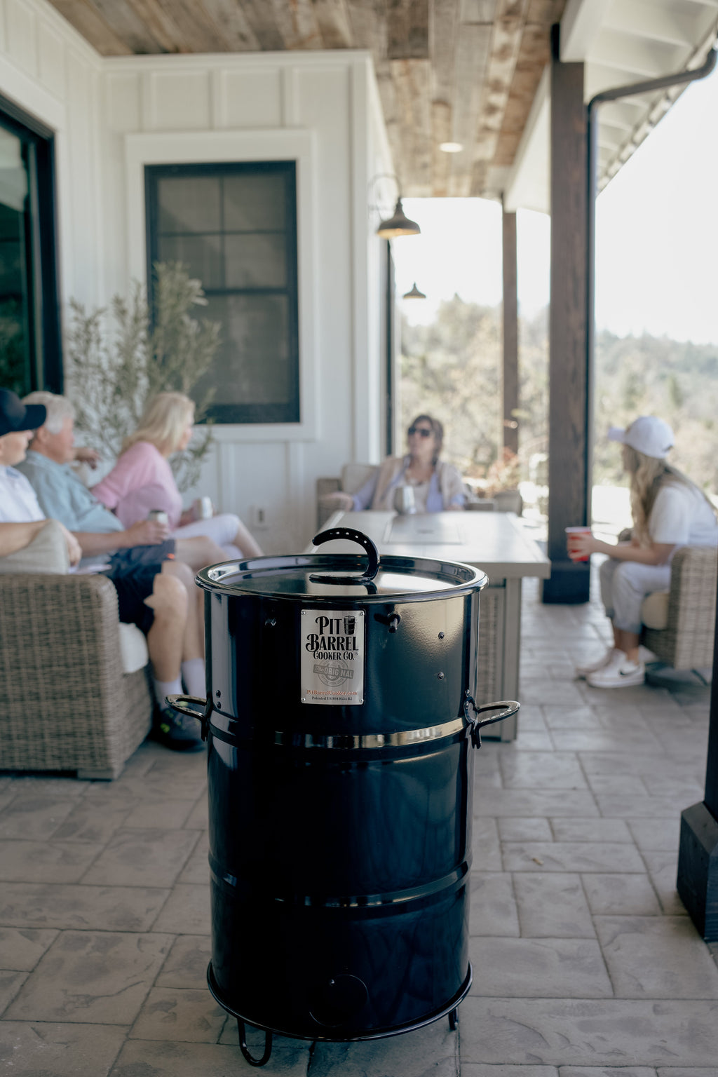 18.5" Classic Pit Barrel® Cooker