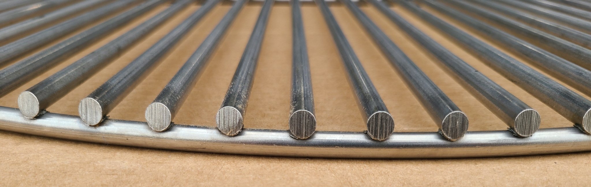 SUPER HEAVY DUTY FOOD GRATE FOR 26" KETTLE (0.275" STAINLESS STEEL, HEAVIER THAN 1/4")